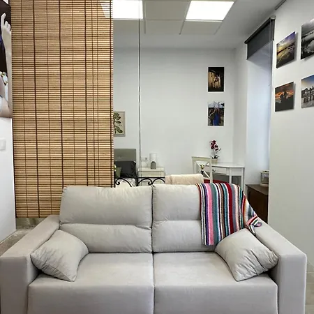 Pizarro 23, En El Corazon De Касерес