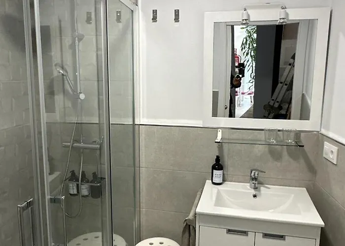 Pizarro 23, En El Corazon De Касерес