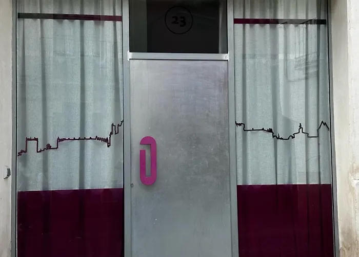 Apartman Pizarro 23, En El Corazon De Caces